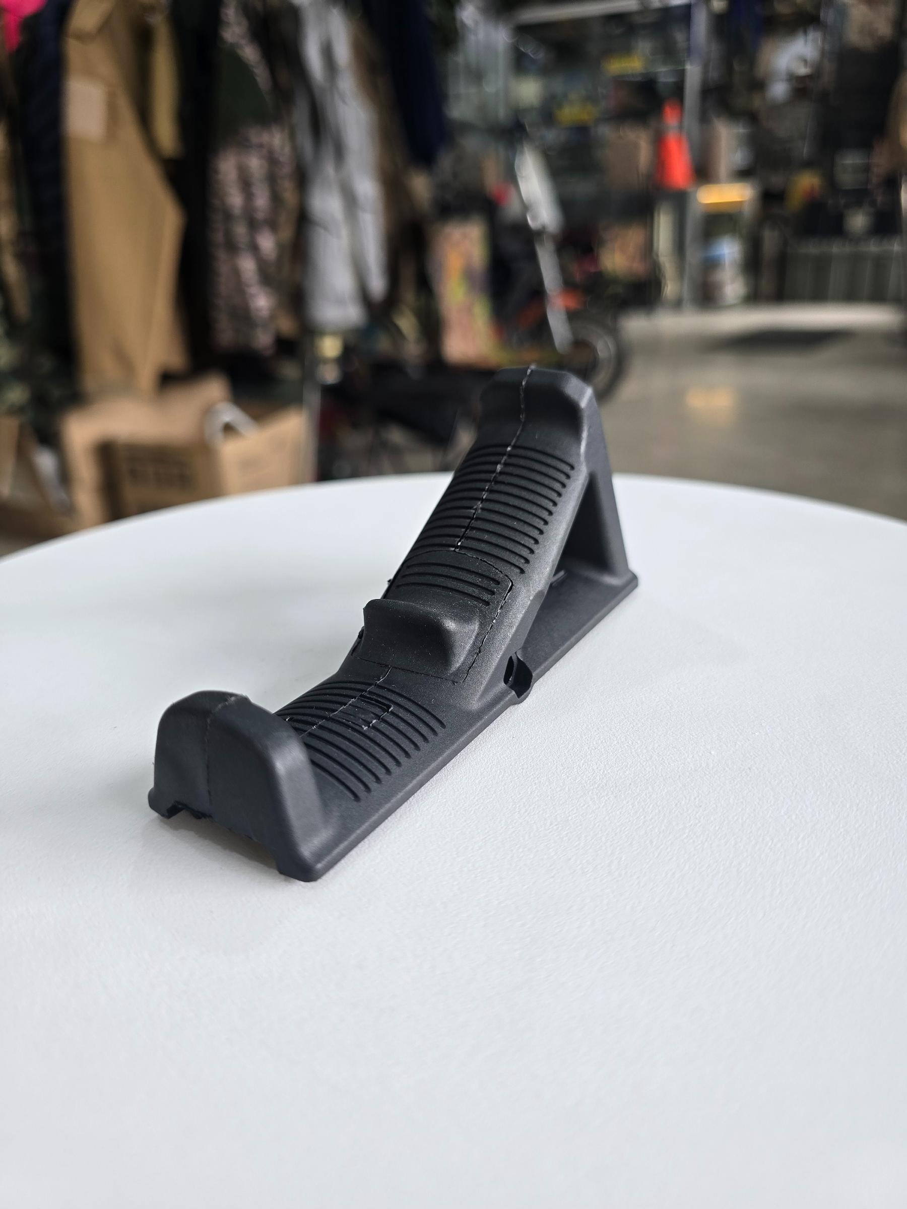 Tactical Compact Foregrip Handle Foldable Grip for M4 M16 - khan American Tools