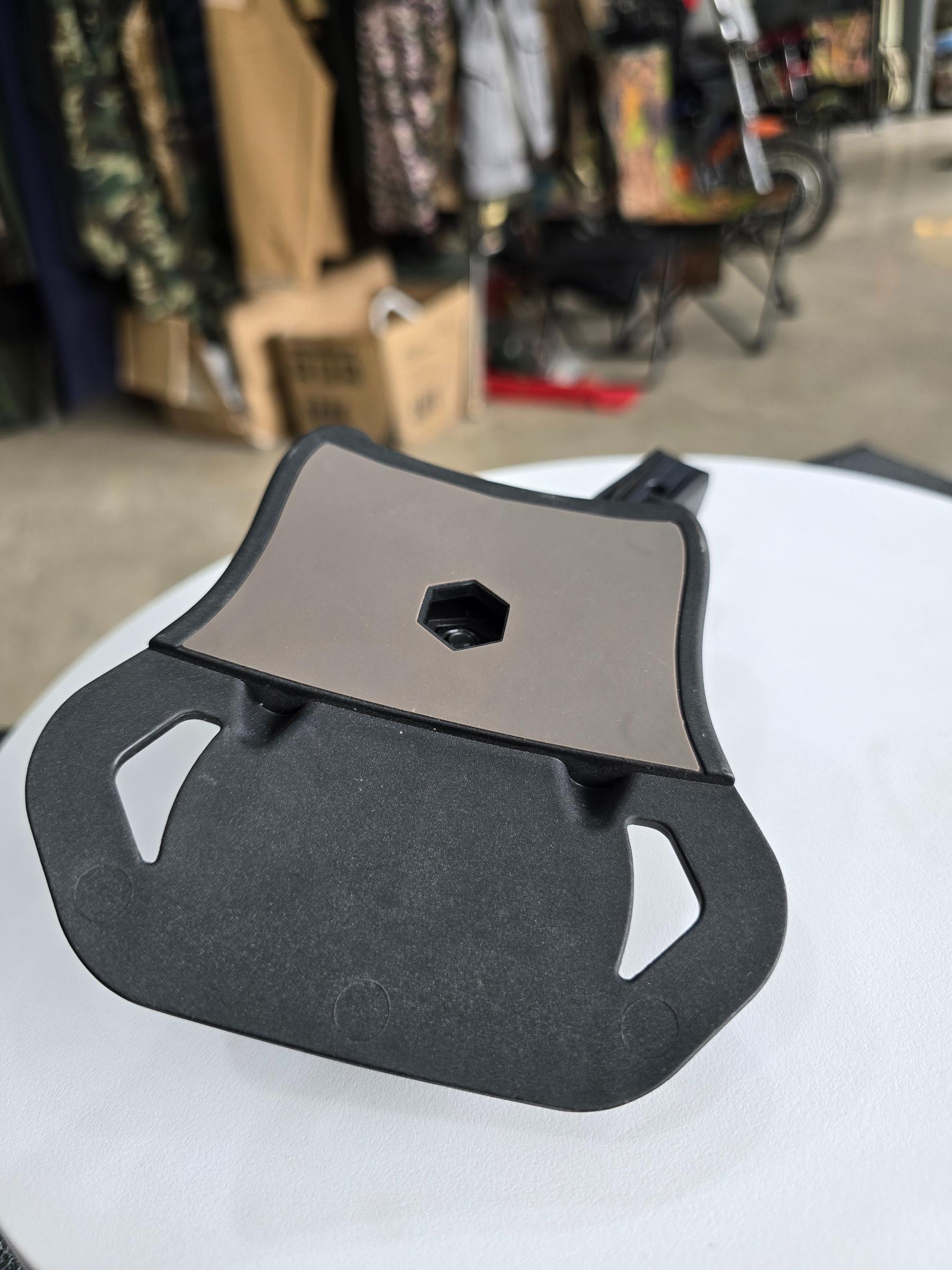 Black 360° Adjustable Quick Draw Holster | Weapon Holster for Glock - khan American Tools