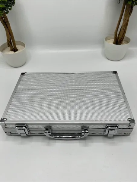 Universal weapon cleaning kit - khan American Tools